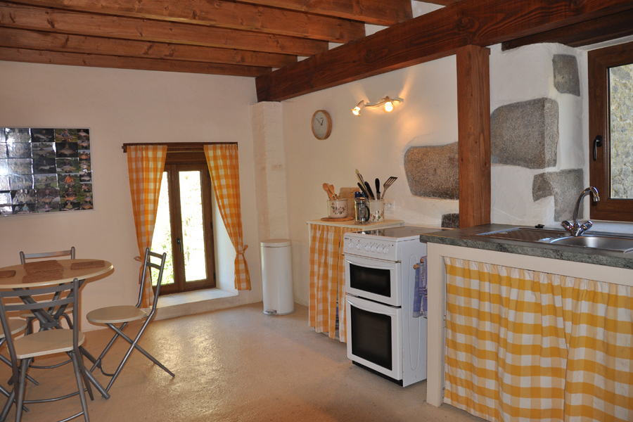 Kitchen facilities for bivvy anglers at Etang de Azat-Chatenet in Creuse, France