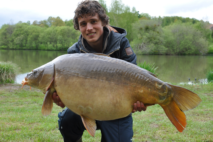 Carp fishing lake in France Etang de Azat-Chatenet