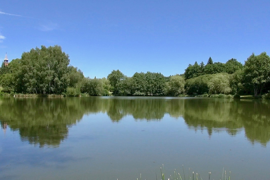 Carp fishing lake in France Etang de Azat-Chatenet